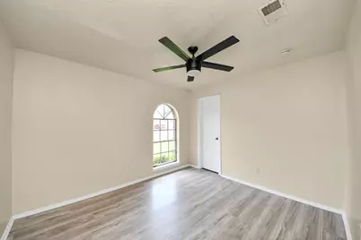 5322 Bulen Avenue, Friendswood, TX 77546 - Photo 25