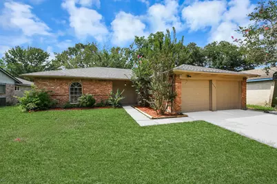 5322 Bulen Avenue, Friendswood, TX 77546 - Photo 3