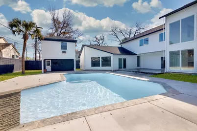 12564 Memorial Drive, Houston, TX 77024 - Photo 9