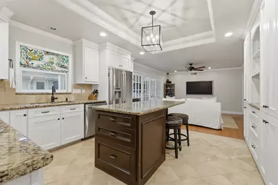 6236 Locke Lane, Houston, TX 77057 - Photo 11