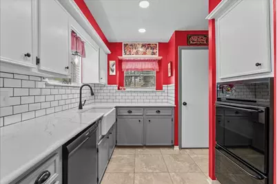 3930 Sandlewood Drive, Pasadena, TX 77504 - Photo 7