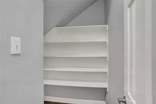 326 Brandy Ridge Ln, Dickinson, TX 77539 - Photo 9