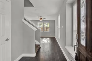 326 Brandy Ridge Ln, Dickinson, TX 77539 - Photo 3