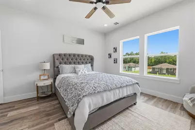 892 Paul Quinn St, Houston, TX 77091 - Photo 9