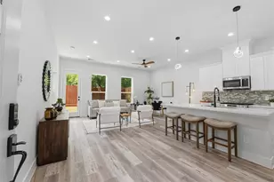 892 Paul Quinn St, Houston, TX 77091 - Photo 3