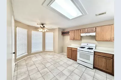 16827 Ashbridge Court, Spring, TX 77379 - Photo 5