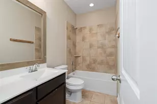 414 W Bend Dr, League City, TX 77573 - Photo 25