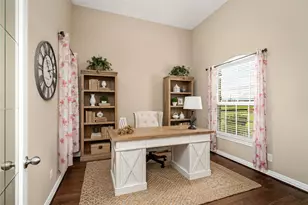 414 W Bend Dr, League City, TX 77573 - Photo 5