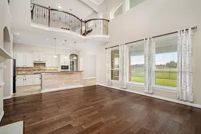 414 W Bend Drive, League City, TX 77573 - Photo 7
