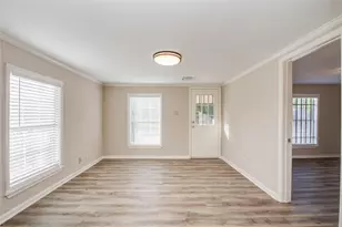 1051 W Little York Rd, Houston, TX 77091 - Photo 9