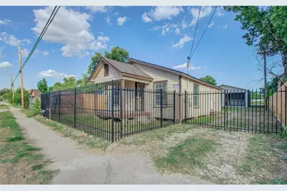 1051 W Little York Road, Houston, TX 77091 - Photo 3