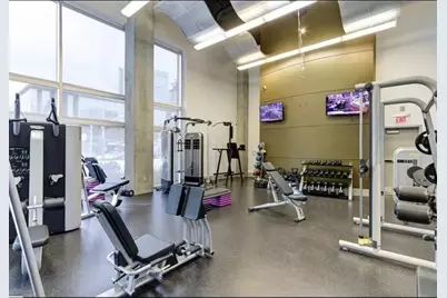 1901 Post Oak Boulevard #3101, Houston, TX 77056 - Photo 19