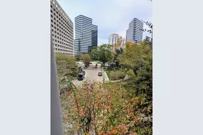 1901 Post Oak Boulevard #3101, Houston, TX 77056 - Photo 15