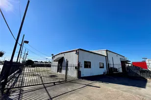 4711 Yale St, Houston, TX 77018 - Photo 5