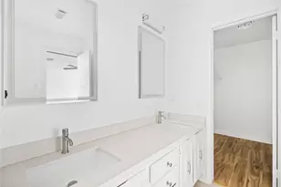 2409 Bering Dr, Houston, TX 77057 - Photo 13
