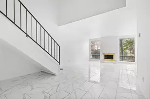2409 Bering Dr, Houston, TX 77057 - Photo 3