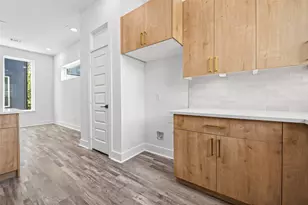 1928 Laverne St, Houston, TX 77080 - Photo 13
