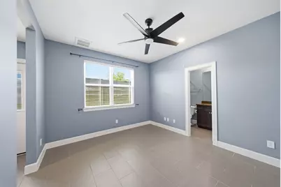 2702 Eado Grove Lane, Houston, TX 77003 - Photo 11