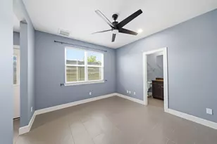2702 Eado Grove Ln, Houston, TX 77003 - Photo 11