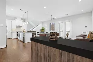 1222 Upton St, Houston, TX 77020 - Photo 11