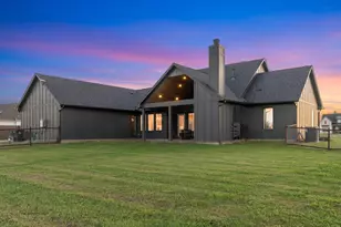 115 Country Vw Ln, Schulenburg, TX 78956 - Photo 37