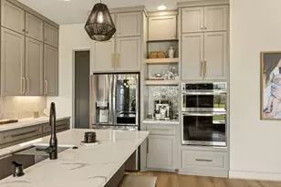 115 Country Vw Ln, Schulenburg, TX 78956 - Photo 19