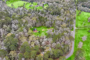 17868 Dogwood Dr, Conroe, TX 77303 - Photo 33