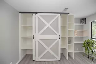 435 3rd St, Dickinson, TX 77539 - Photo 25