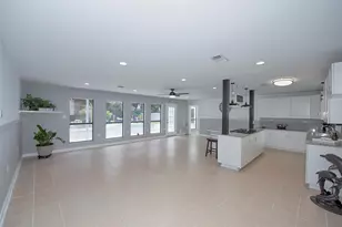 435 3rd St, Dickinson, TX 77539 - Photo 11