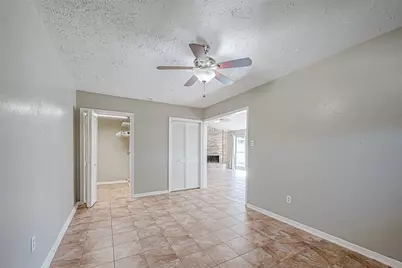 5105 Beaverhollow Drive, Houston, TX 77084 - Photo 7