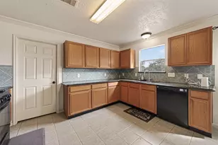 11002 Heron Nest St, Houston, TX 77064 - Photo 19