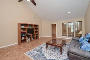 515 Regency Dr, El Campo, TX 77437 - Photo 7