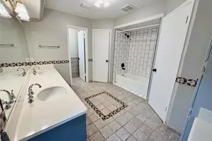 10702 Deval Dr, Cypress, TX 77429 - Photo 9