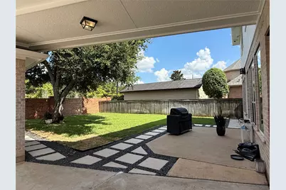 11826 Legend Manor Drive, Houston, TX 77082 - Photo 31