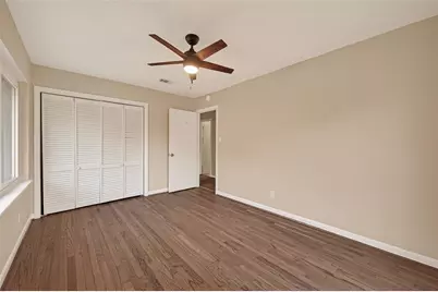 11206 Huggins Drive, Houston, TX 77035 - Photo 15