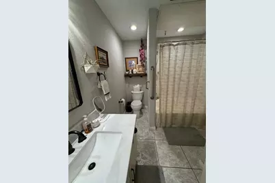 2011 Spenwick Drive #511, Houston, TX 77055 - Photo 13