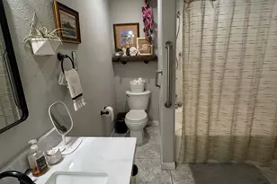 2011 Spenwick Dr, Houston, TX 77055 - Photo 13
