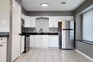 2702 N Brompton Dr, Pearland, TX 77584 - Photo 9