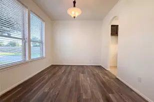 5923 Carnaby Ln, Rosenberg, TX 77471 - Photo 5