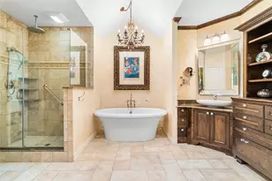 1734 Forestlake Dr, Sugar Land, TX 77479 - Photo 21