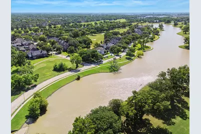 1734 Forestlake Drive, Sugar Land, TX 77479 - Photo 41