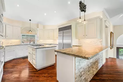 1734 Forestlake Drive, Sugar Land, TX 77479 - Photo 13