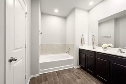 11739 Bari Reef Lane, Conroe, TX 77304 - Photo 17