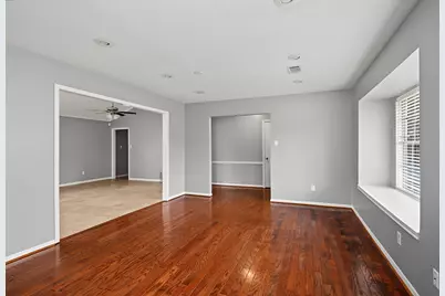 9319 Fairdale Lane, Houston, TX 77063 - Photo 5