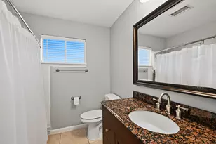 9319 Fairdale Ln, Houston, TX 77063 - Photo 19