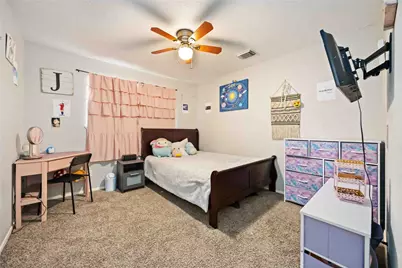 5942 Caruso Forest Drive, Houston, TX 77088 - Photo 13