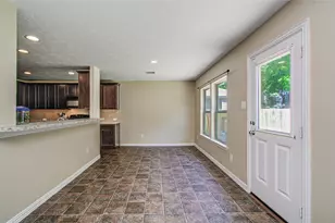 3414 Hunter's Canyon, Baytown, TX 77521 - Photo 19