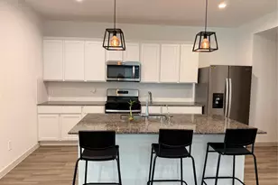 9834 Palm Royal Dr, Baytown, TX 77521 - Photo 9