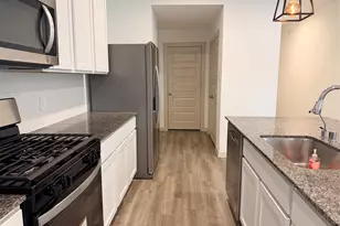 9834 Palm Royal Dr, Baytown, TX 77521 - Photo 11