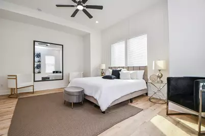 5609 Val Verde Street #C, Houston, TX 77057 - Photo 23